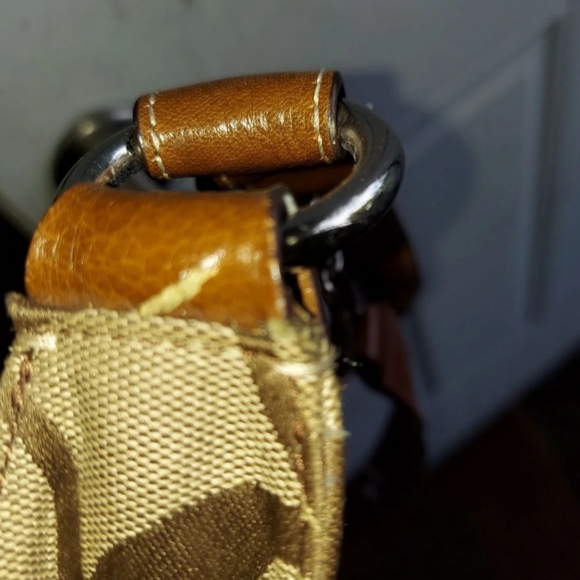 COACH Signature Pieced Style F17490. Khaki/Tobacco Fabric/Leather Shoulder Bag - Picture 13 of 15